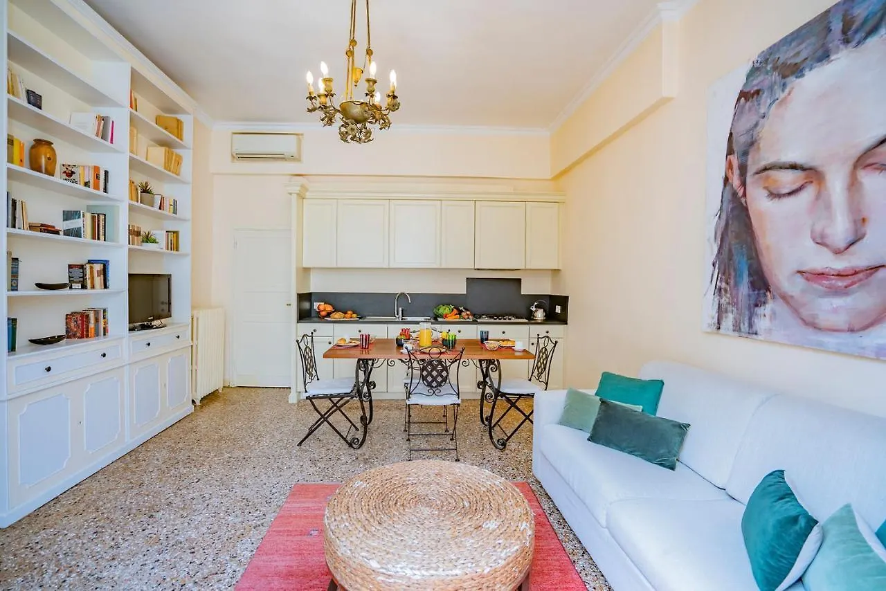 Ca' Grassi 2 Charming Balcony Apartment Venice
