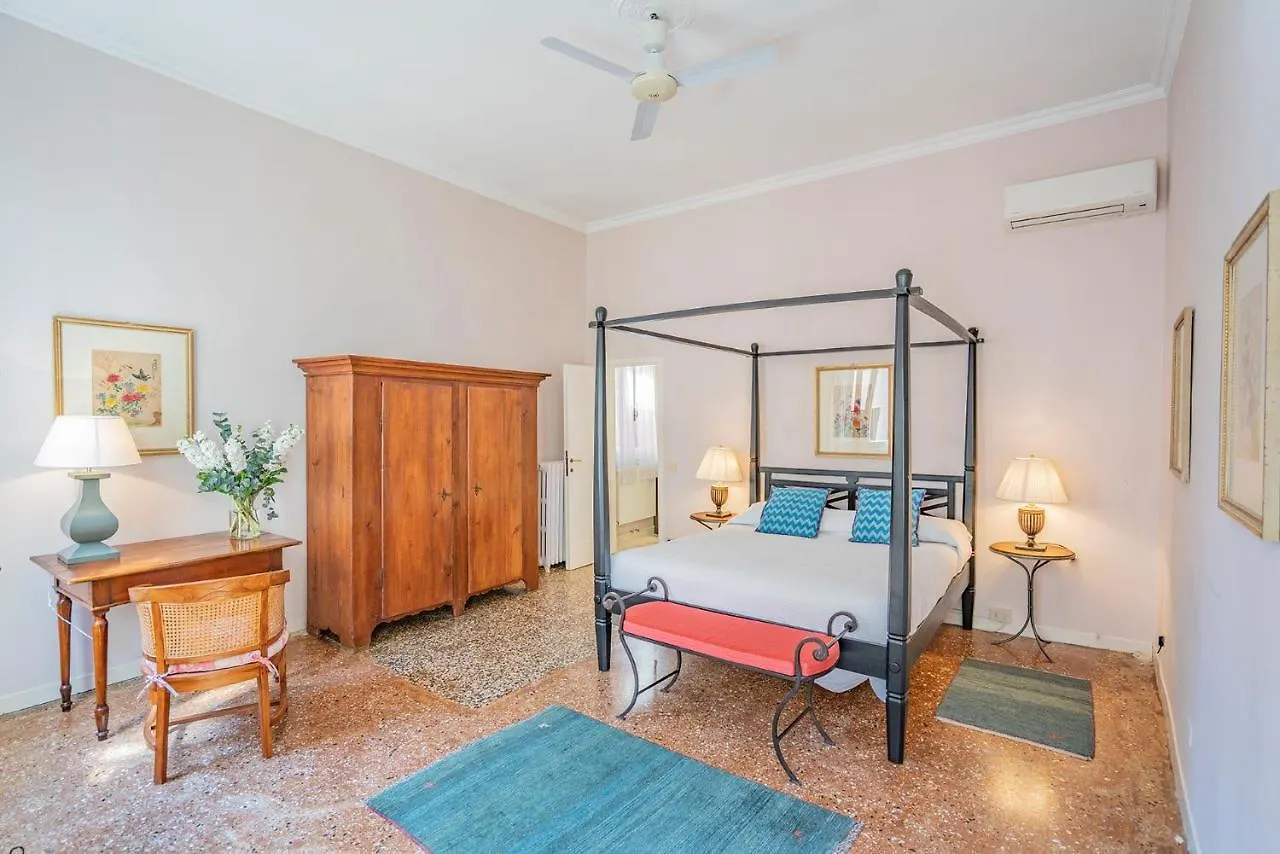 Apartament Ca' Grassi 2 Charming Balcony Wenecja
